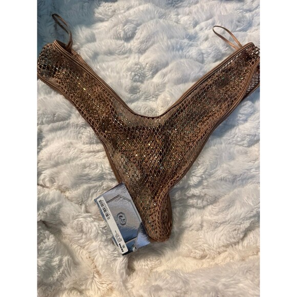 Swarovski x Skims Stretch Net Dipped Thong Swarovski Crystals in gold large NWT - Picture 5 of 5